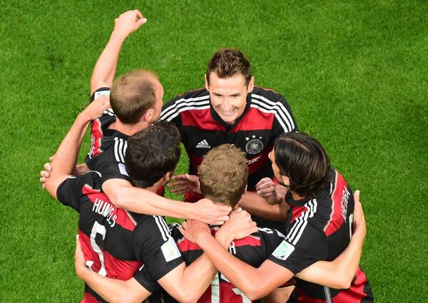 BBCSport's tweet photo. HT: #BRA 0-5 #GER. Five goals in the opening 30 minutes stun #WorldCup hosts Brazil. #BRAGER http://t.co/YJWRgQFTIu http://t.co/Kp1214RDOR