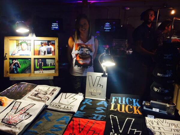 FADEDFORU's tweet image. @RaiseTwo - Photos fr DXC Event faded4u.com/2014/07/raiset…