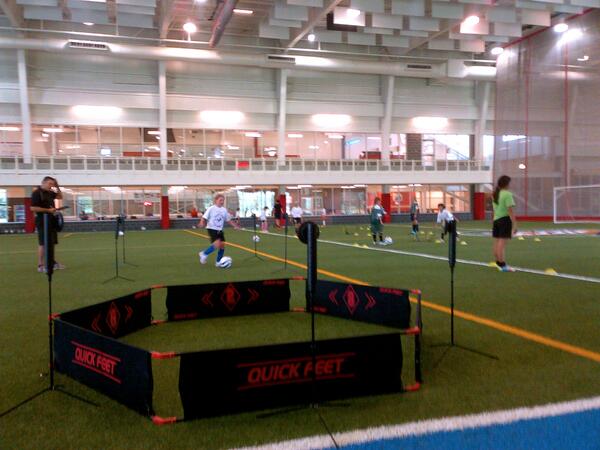 PerformanceHQ1's tweet image. We had a great time at the "Fancy Feet Soccer Camp" today ! Job well done @juliencm21 @AlanaBrad !!