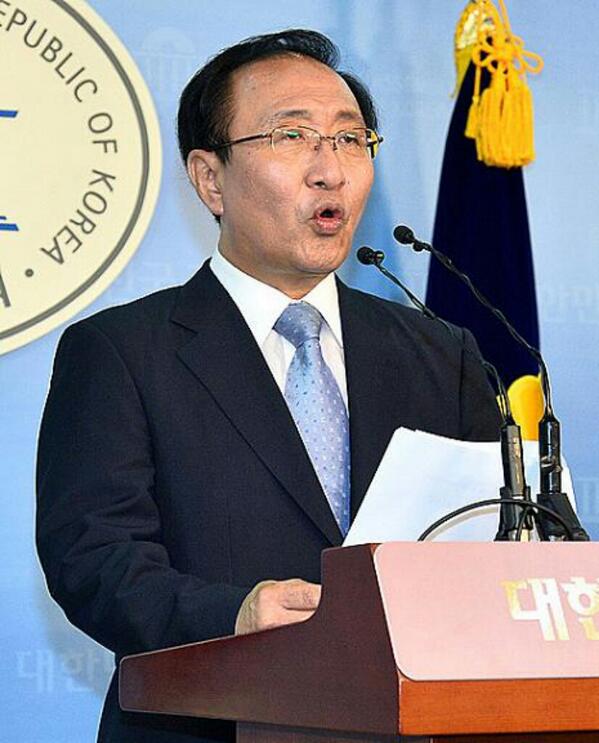 이명박 청문회도 해주세요^^

<a href="/kzaanfever/">이제 국민주권 시대다‼️</a>: 노회찬 출마 "오만한 새누리, 무기력한 새정치 판갈이 하겠다" goo.gl/ZniVUR 삼성권력 떡값검사를 파헤친 뚝심 배짱 지지합니다!