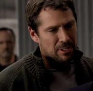 FindingCarter22's tweet image. He writes the book 😡😡😡