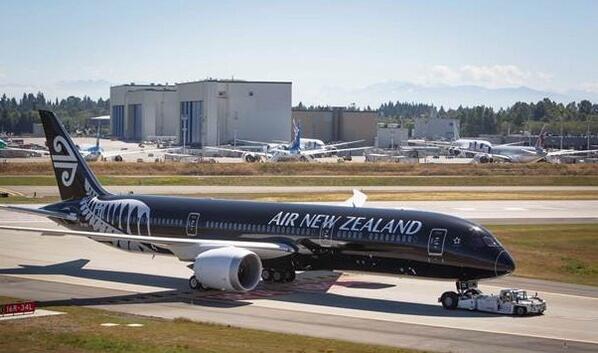 FlyAirNZ's tweet photo. Our @FlyAirNZ 787-9 is on the move! Where is it going? #AirNZ787 http://t.co/BKFA5RMcy1