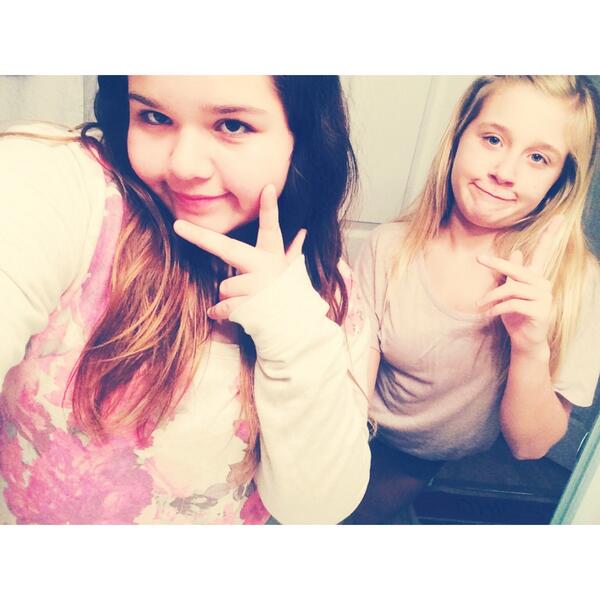maddyyy___'s tweet photo. #TweetABondThatCantBeBroken http://t.co/lM0qqEtD8l