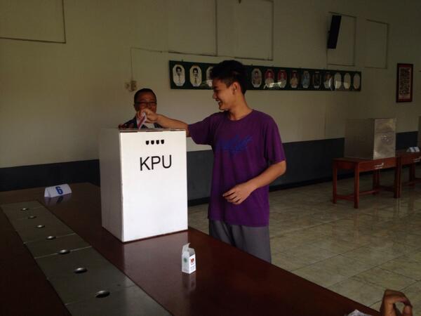 LPAPTNG's tweet photo. Andikpas LP Anak Pria yg sudah 17Th ke atas turut serta dalam Pilpres http://t.co/FteM1mnLuf