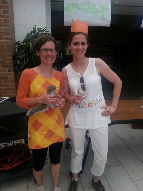 JoyOlenick's tweet image. @dsantat MT @nerdcampkatniss : And best #NerdRun character costume goes to @Jess_Keating as Beekle! #nErDcampMI