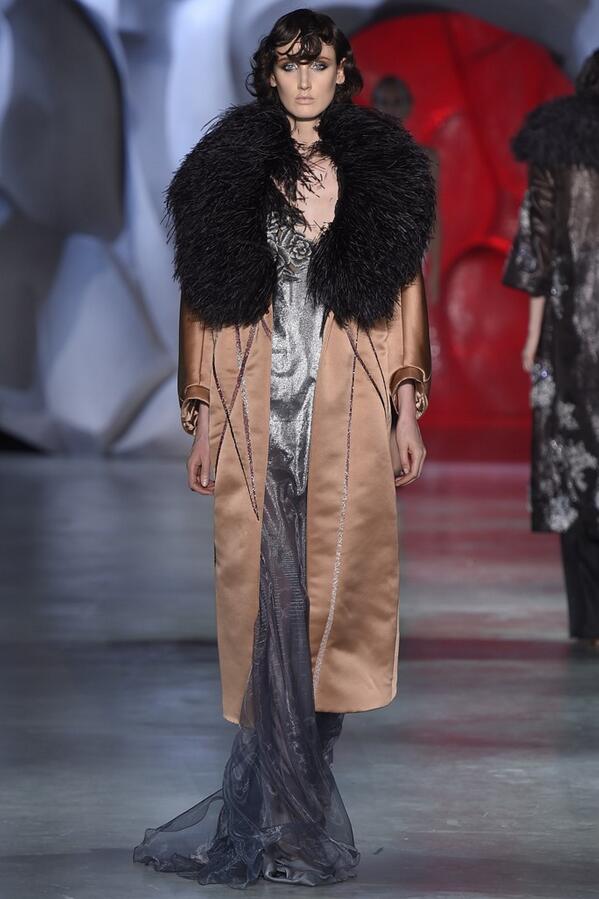 Wwd Japan ウリヤナ セルギエンコ 14 15年秋冬オートクチュール コレクション 全ルック公開 Http T Co Ti8wc2ji0i Ulyanasergeenko Couture Http T Co Kvagsjxjyz Wwd Japan ウリヤナ セルギエンコ 14 15年秋冬オートクチュール コレクション 全ルック公開 Http T Co Ti8wc2ji0i Ulyanasergeenko Couture Http T Co Kvagsjxjyz