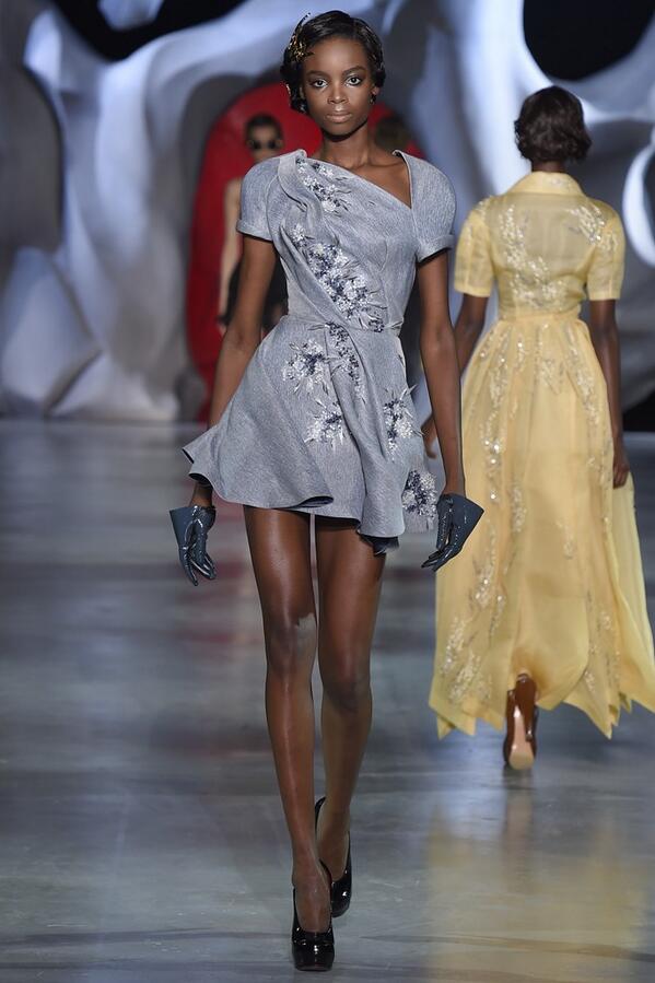 Wwd Japan ウリヤナ セルギエンコ 14 15年秋冬オートクチュール コレクション 全ルック公開 Http T Co Ti8wc2ji0i Ulyanasergeenko Couture Http T Co Kvagsjxjyz Wwd Japan ウリヤナ セルギエンコ 14 15年秋冬オートクチュール コレクション 全ルック公開 Http T Co Ti8wc2ji0i Ulyanasergeenko Couture Http T Co Kvagsjxjyz