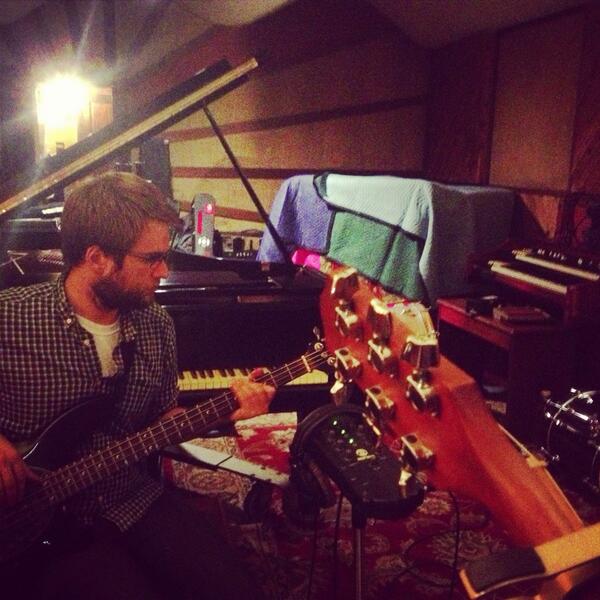 recording the garden song <a href="/4thStreetTweets/">4th Street Recording</a> today w/ @MWGewehr &amp; <a href="/egersis/">sé reed</a> :)