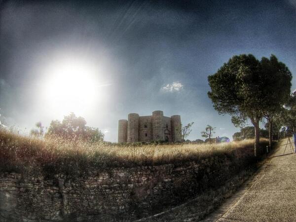 mussida's tweet photo. Castel del monte #puglia #castle #gopro #medieval #architecture #travelphotography #landscapearchitecture http://t.co/NkHO5UEZI7