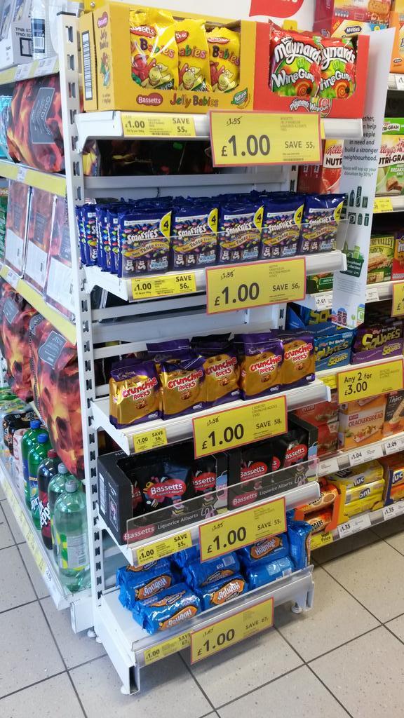 jesstopham's tweet photo. Grab your new savings at Mossley Road! @pedders1976 @Lindsaytesco @philwoodhouse @ http://t.co/qU64kw5Wpm