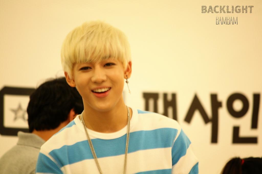 BsFSxzGCIAEWMe0.jpg:large