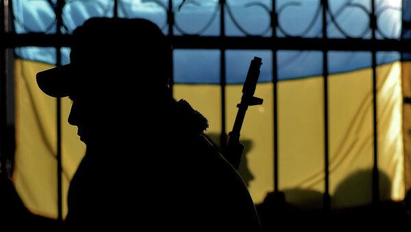 QueenCarlyle's tweet photo. О коррупции на фронте http://t.co/g5m9kuwFL5  #Украина #коррупция #АТО #армия http://t.co/B6DawNPFgo