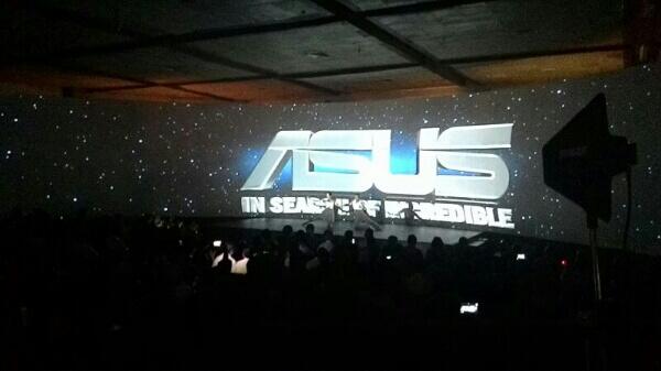 ASUSIndia's tweet photo. The future of smartphones is here #ZenfoneIsComing #AwesomenessInside http://t.co/inubPRZ46M