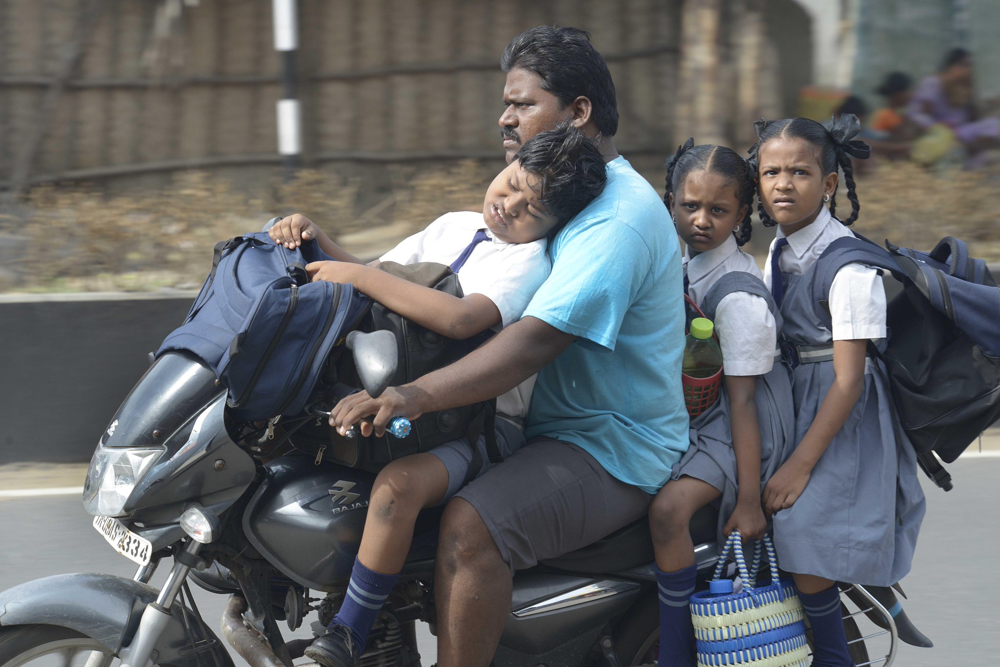 BsFqfhMCQAEvrdy.jpg:large