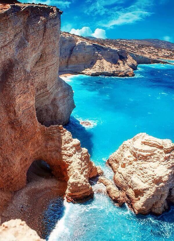 _Paisajes_'s tweet photo. Hermosas aguas de la costa de Grecia http://t.co/2Ch5lee9hL