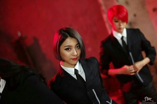 BsFvU76CQAEkv06.jpg:large