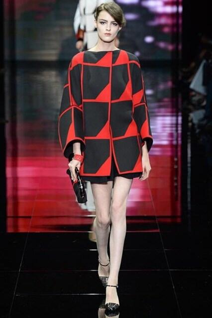 JUST IN: Read @SuzyMenkesVogue's <a href="/armani/">Armani</a> #couture show report - po.st/Pfw1KM