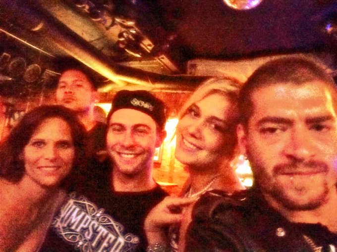 Me, Seth &amp; @XCorvus777 had such a fun night! "@SethGamblexxx: Super selfie and yea top notch http://t<a class="tags" href="/tag/xcorvus777">@xcorvus777</a><a class="tags" href="/tag/sethgamblexxx">@sethgamblexxx</a><a href="/tag/motorboat"class="tags"><span>#motorboat</span></a>