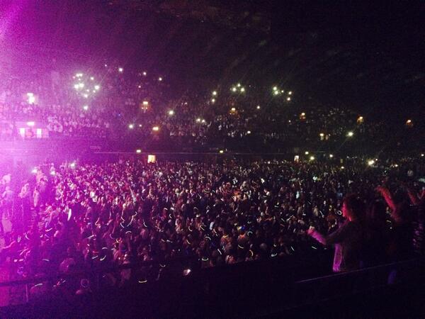 TimesNoneill's tweet photo. Everyone's on their feet for M.O. #girlpower #rockassembly http://t.co/svAXWMBvpe