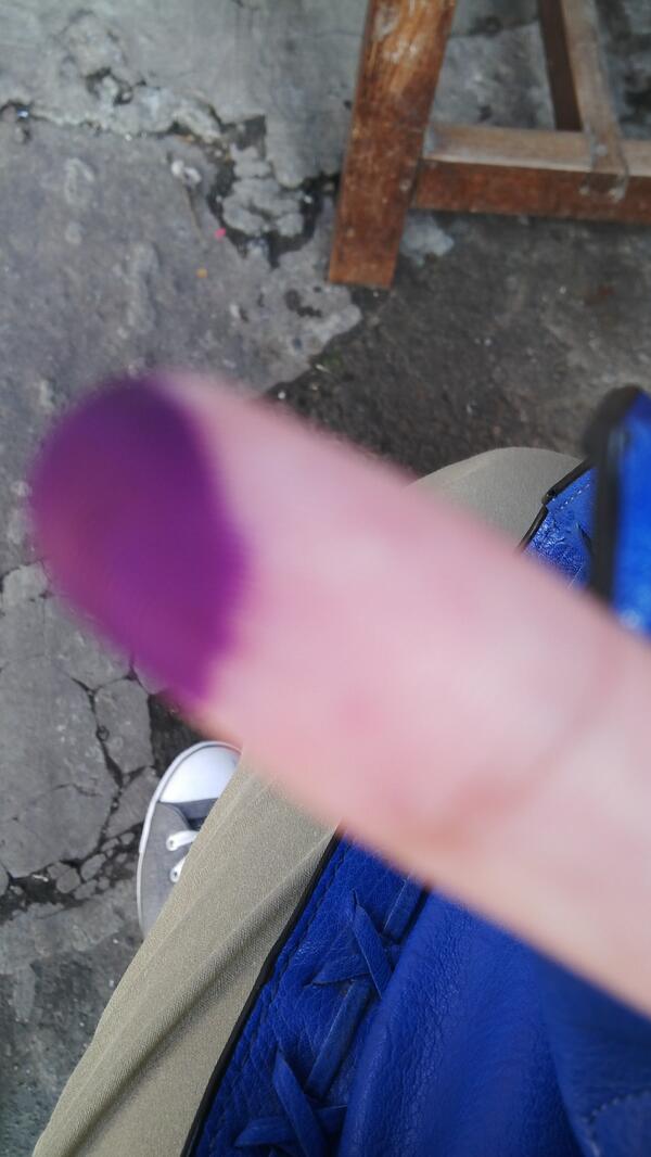 deasalsa_'s tweet photo. Tidak golput,memilih presiden utk Indonesia yg lebih baik. #sayamemilihuntukindonesia @abnonbarat #akbarberkibar http://t.co/MCnCOfkrMu