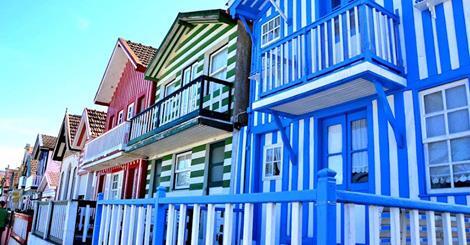 antena3com's tweet photo. ¿Es esta la playa más bonita de Portugal? Paseamos por la Costa Nova y sus casas a rayas http://t.co/u2EaEXoEFZ http://t.co/pA0YefiHAL