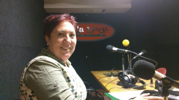 Arantza Armentia <a href="/sare_herritarra/">Sare Herritarra</a> "TLa pelea entre partidos es un flaco favor a los #DDHH" #LorDezakegu