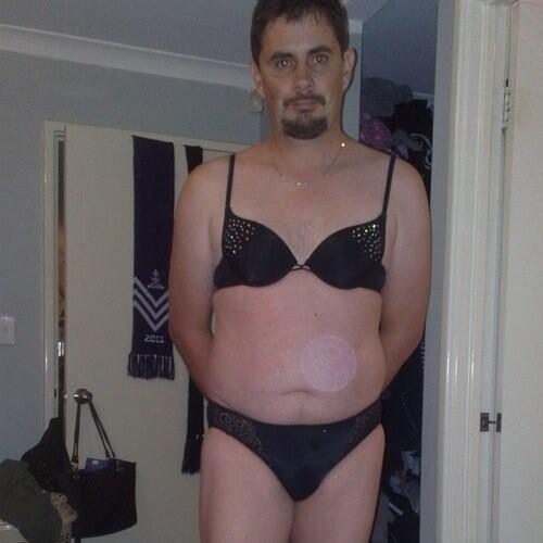 1Fishlips's tweet photo. @_youhadonejob #TweetAPictureYouCantExplain http://t.co/vzVk0yf7TQ