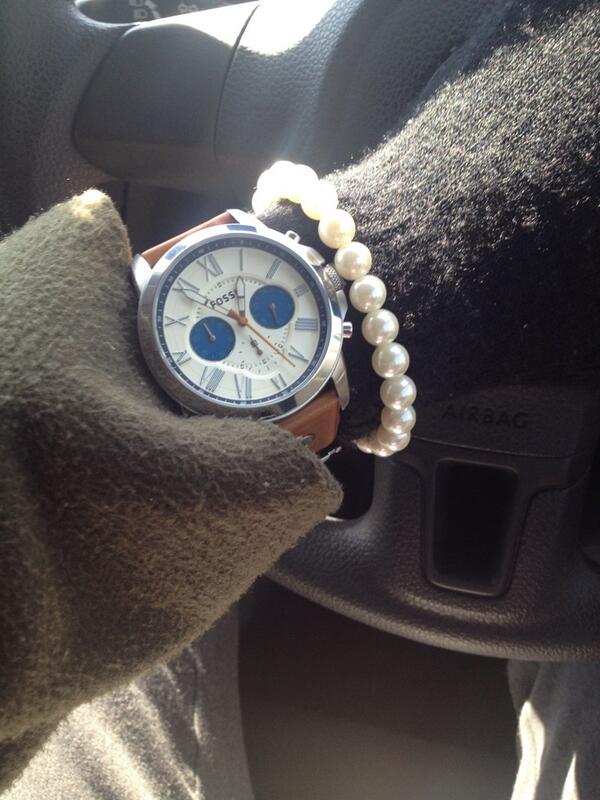 Shu_maniN's tweet image. In love with these blue eyes!! #timepiececollection
