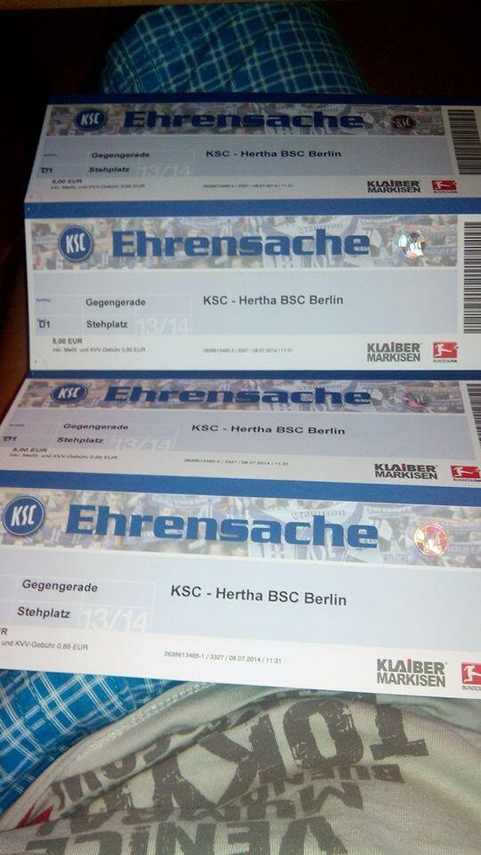 jan_karch's tweet photo. Das wird gut endlich wieder mal den @KarlsruherSC zu sehen! #nurderksc #herthaundksc @GegengeradeKA http://t.co/4eIdSsgvlj