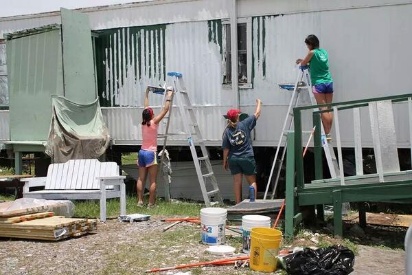 IJCBCC's tweet photo. Teameffort - Isle de Jean Charles Chitimacha Camp- Blessings abound as the Creator brings progress. http://t.co/khwA9uK76N