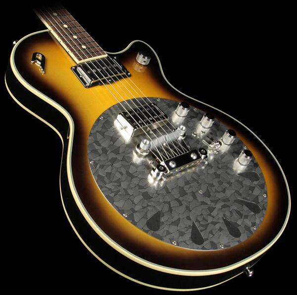 SixStringVai's tweet image. Duesenberg Rezobro Electric Guitar Two-Tone Sunburst