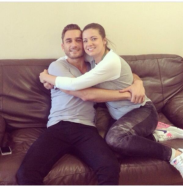 HollyoaksG's tweet photo. How cute is this!Xxx✋💕!!! @CharlieClapham @SophieAustin1 @Hollyoaks #frindsey #Hollyoaks http://t.co/gx1OT0SHUD
