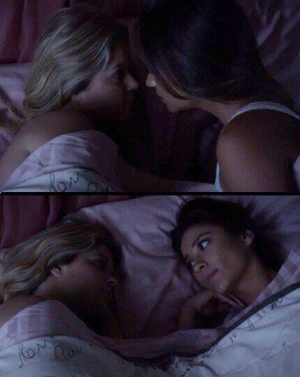 megan_Warrior's tweet image. Look at the love in there eyes! Alison better not be using Emily.. #EmisonKiss