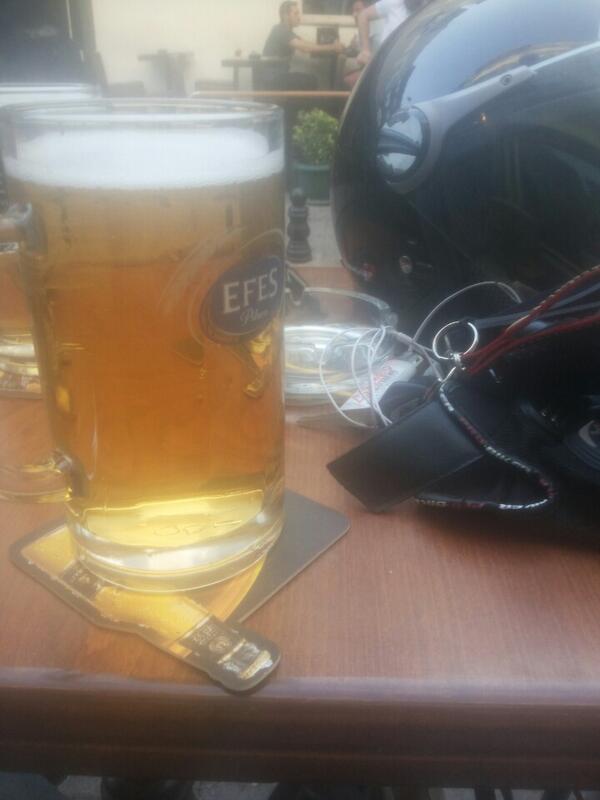 I'm at Zincir Bar - <a href="/zincirrockbar/">Zincir Bar</a> (İstanbul, Türkiye) w/ 3 others 4sq.com/1rSNPV9