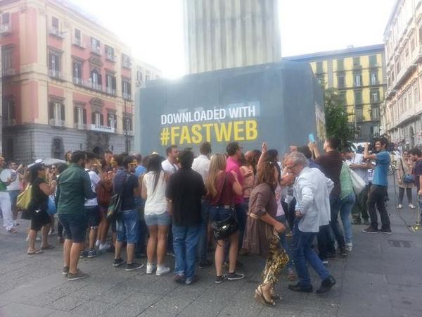 FASTWEB's tweet image. Capoeira e balli improvvisati sotto la statua del Cristo Redentore - Downloaded with #FASTWEB #FASTdownload