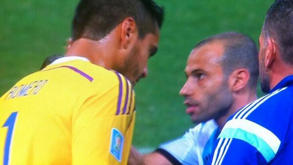 "Hoy te comes el mundo. Hoy, hoy te convertis en héroe" <a href="/Mascherano/">Javier Mascherano</a>