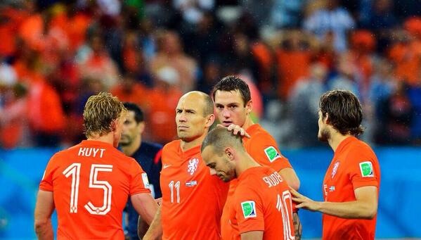Voetbalflitsen tweet media