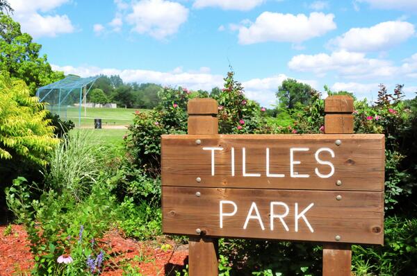 <a href="/tillespark/">TPNA North Hampton</a> is a lovely park in the North Hampton neighborhood.  Check it out:  stlouiscitytalk.com/2014/07/tilles…