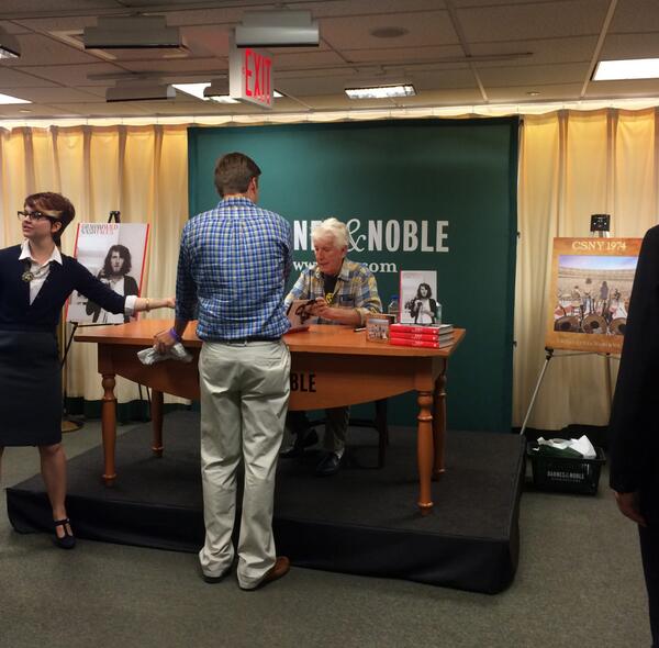 Graham Nash tweet media