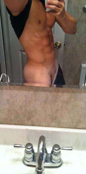 RT if you want me to drop the shorts http://t.co/FYZZJfKzQy<a href="/tag/hohoho"class="tags"><span>#hohoho</span></a>