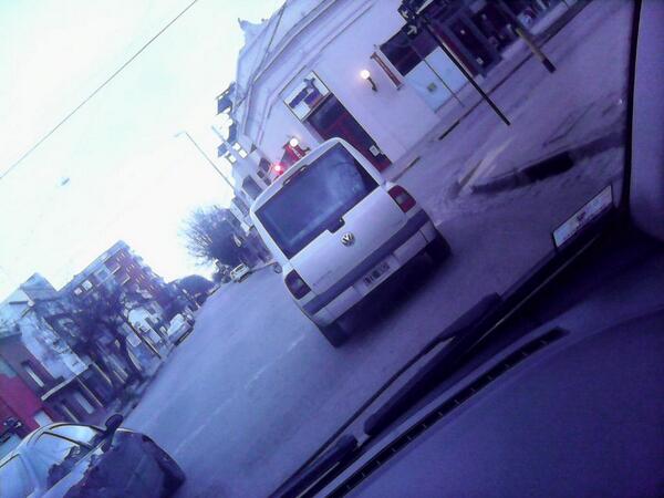 faacuglorioso's tweet photo. El Papa móvil en Balcarce http://t.co/bOB2ejCS0i