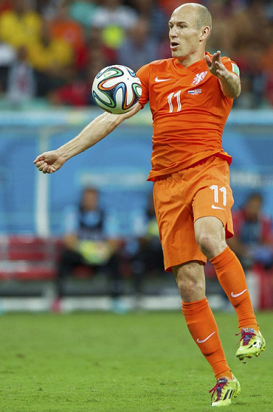 RT als je denkt dat Oranje de WK-finale gaat halen! #nedarg #wk2014