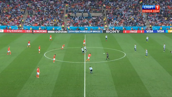 FaithMocroft's tweet photo. Свисток дан! Смотрим полуфинал: http://t.co/9gAk7WU5hk  #ЧМ2014 #WC2014 #Brazil2014 #WorldCup http://t.co/vzJQeMt89d