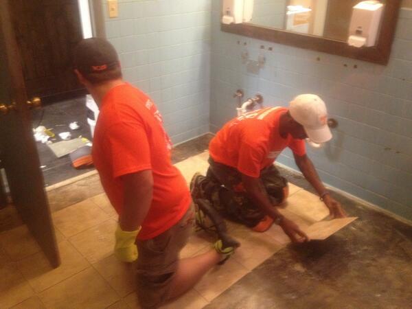Jeff Copeland (@homedepotjeff) on Twitter photo The boys are on their knees for Team Depot! The boys are on their knees for Team Depot!