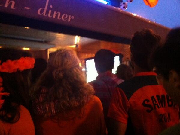 Lang leve upc. Hele buurt zonder tv!