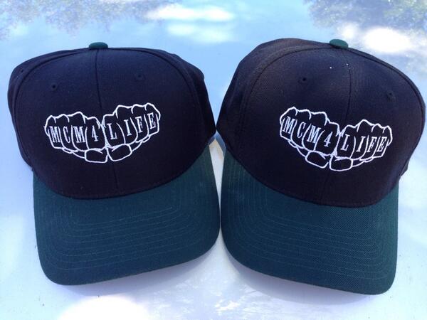 aspiringgeek's tweet image. Shiny new #lids for 2 shiny new #SQLMVP's #SQLMCM #MCM4Life