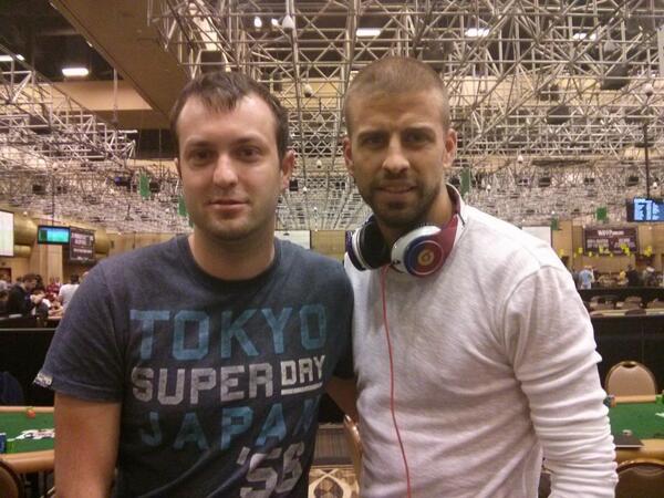 elnino550's tweet image. Pique @3gerardpique at #WSOP2014 main event :)