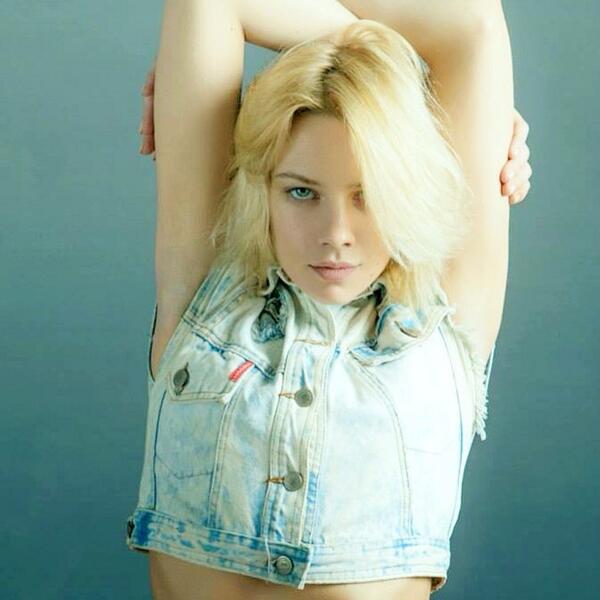 Nuestra top Eva Sve - ph: Marcelo Gomez