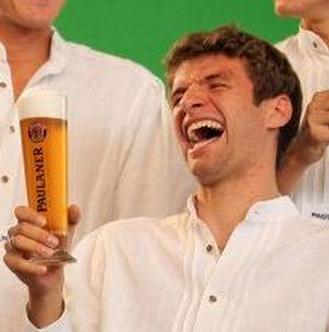 Squawka's tweet photo. Thomas Muller's thoughts on the #NED vs. #ARG game... http://t.co/7kCZ3zwkCM