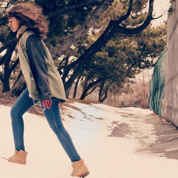 yohiheyhello's tweet photo. #Throwback #February2014 Felt like I was in a 30 Seconds to Mars video when they were on the glaciers and shit, lol. http://t.co/It1WgIxsGD